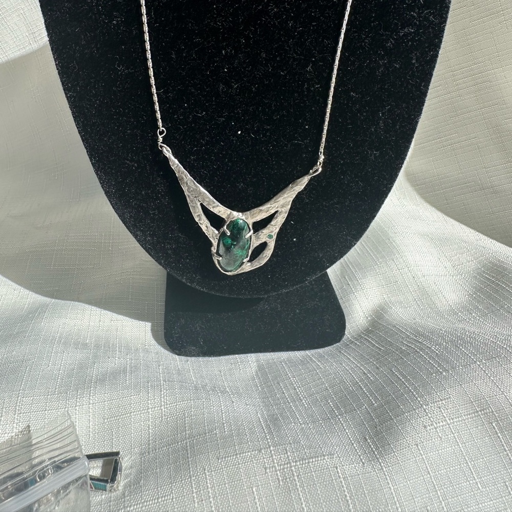 Lorrie Toby Edison handcrafted Malichite necklace
